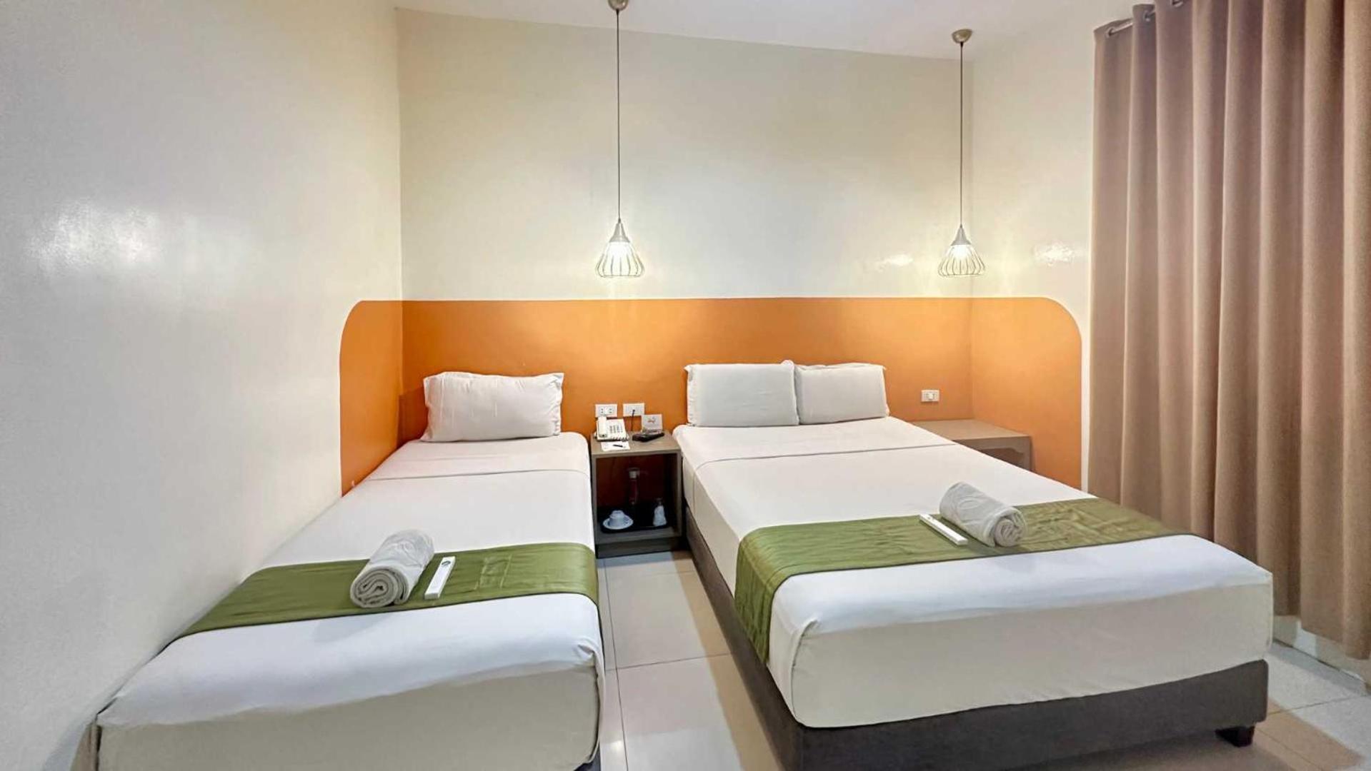 Travelbee Capitol Inn Cebu Ngoại thất bức ảnh
