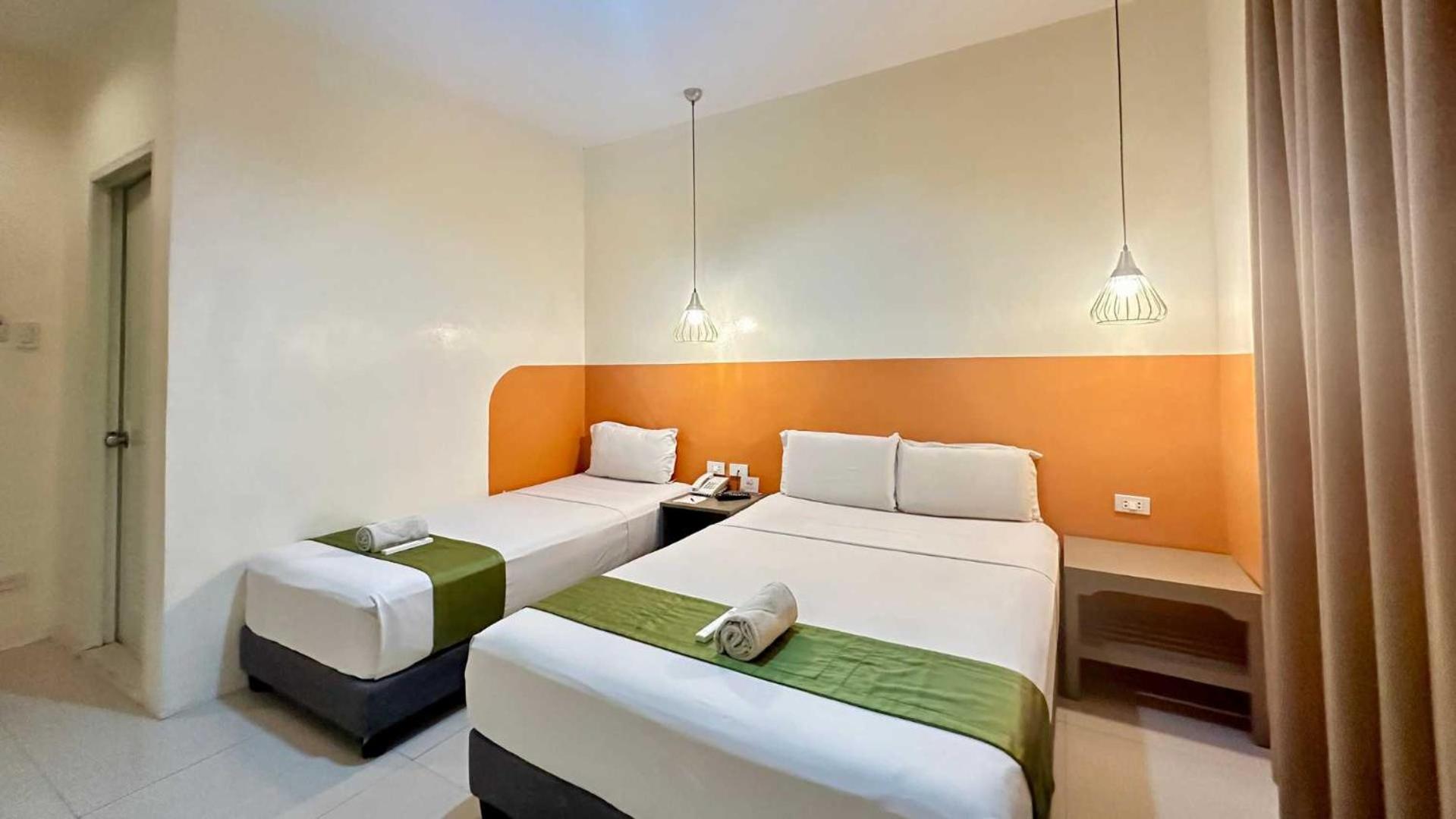 Travelbee Capitol Inn Cebu Ngoại thất bức ảnh